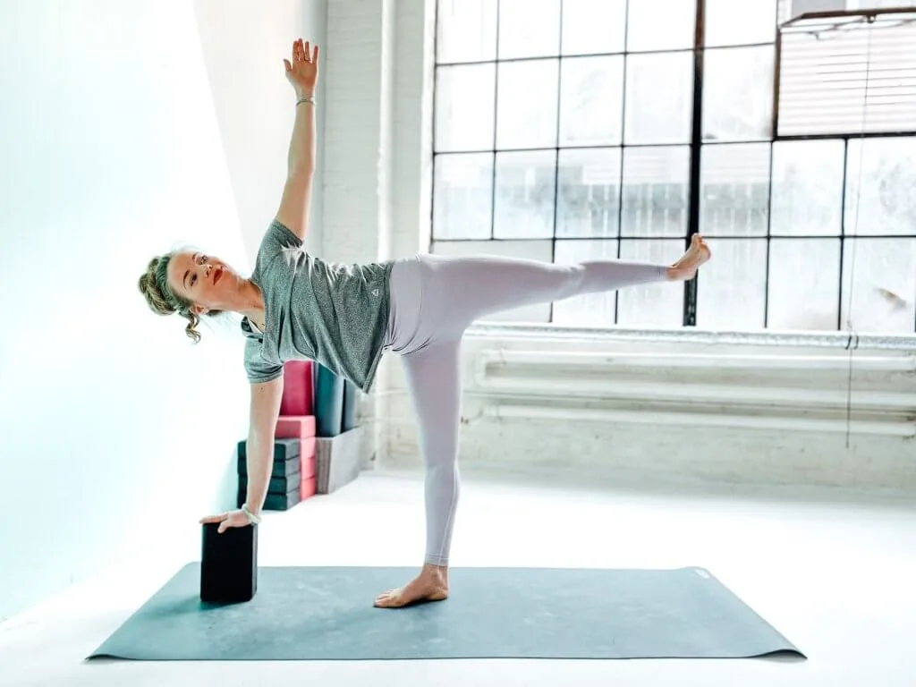 How To Use Yoga Blocks For Length
